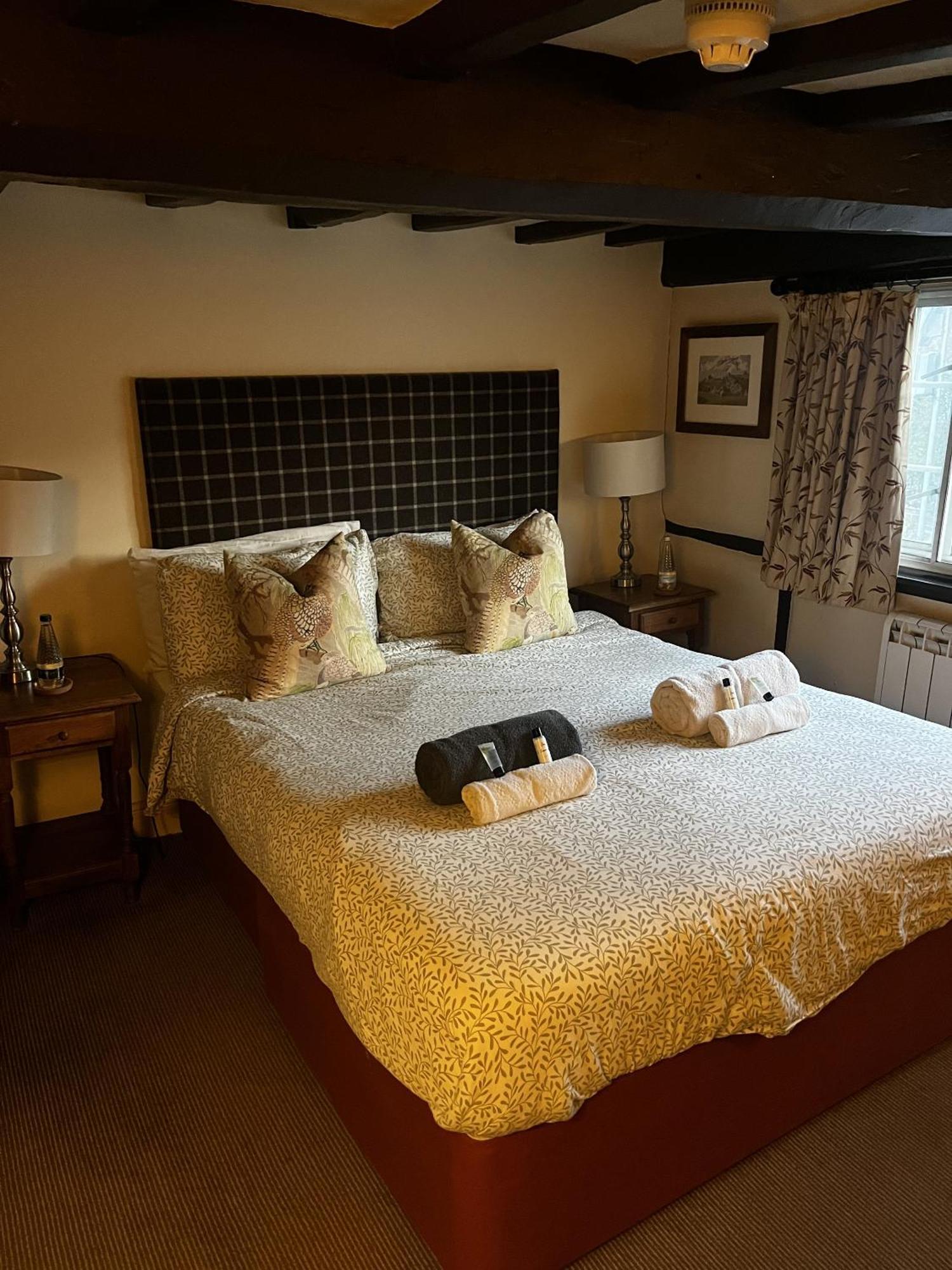 The Cherry Tree Abingdon-on-Thames Bagian luar foto