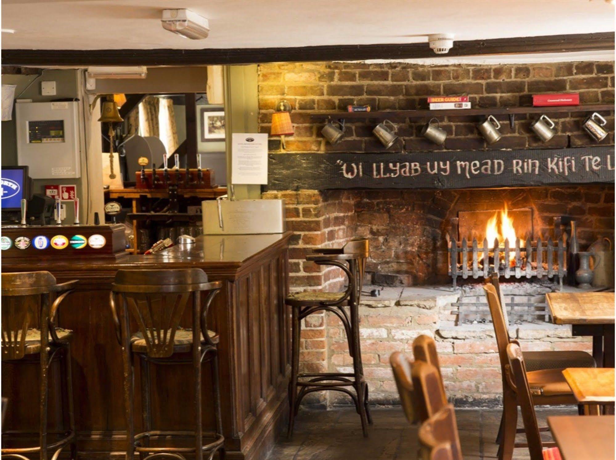 The Cherry Tree Abingdon-on-Thames Bagian luar foto